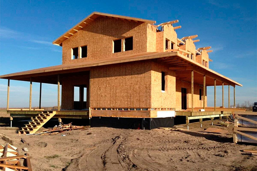 Строительство дома на сваях